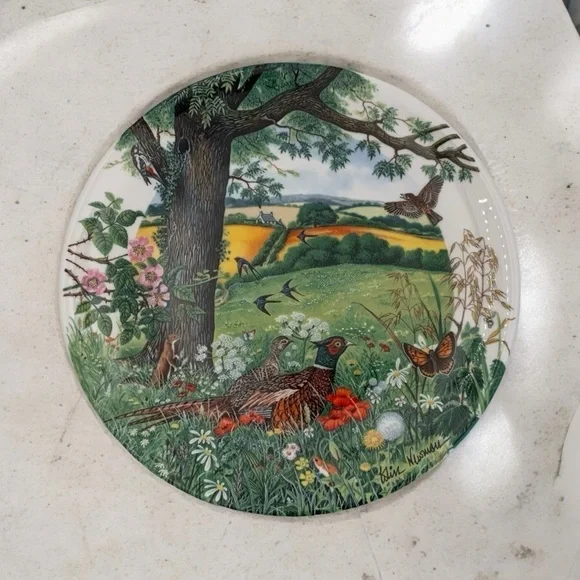 Vintage 1987 Wedgwood Meadows and Wheatfields Limited Edition Collectible Plate - Picture 8 of 10
